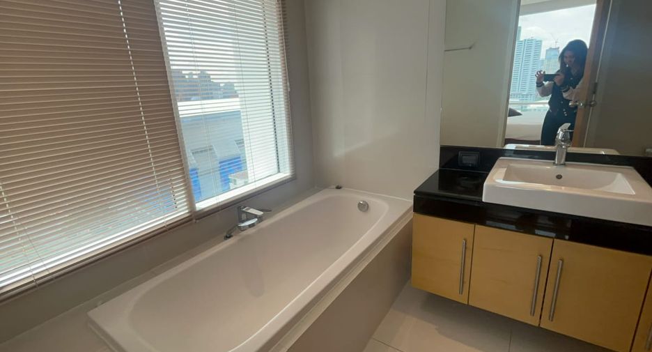 Wohnung zum Kauf mit 2 Zimmer in Khlong Toei, Bangkok