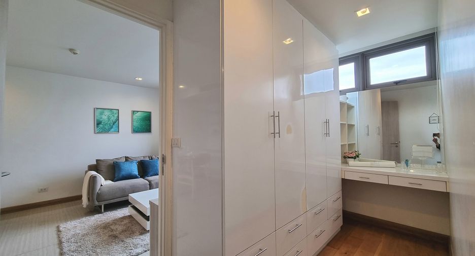 For sale 1 bed condo in Watthana, Bangkok