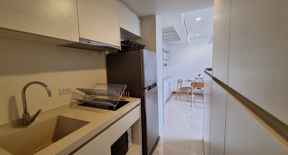 For sale 1 bed condo in Watthana, Bangkok