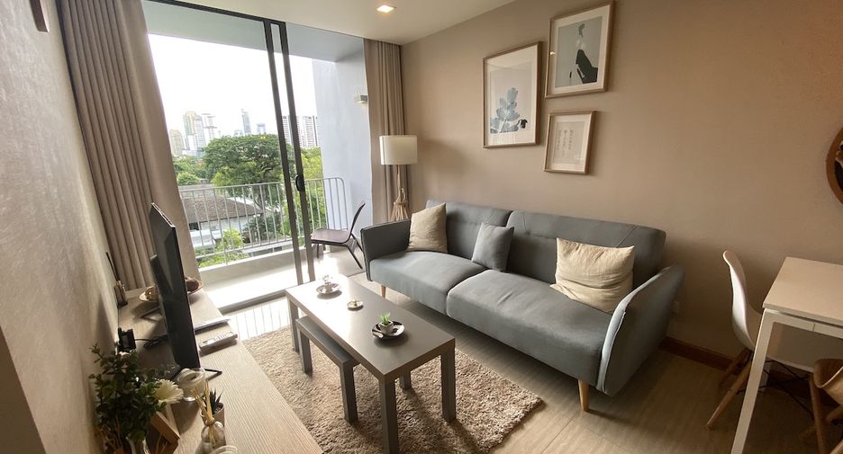 For sale 2 bedrooms condo in Watthana, Bangkok