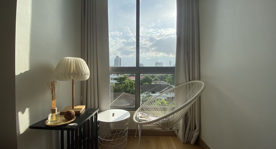 For sale 2 bedrooms condo in Watthana, Bangkok