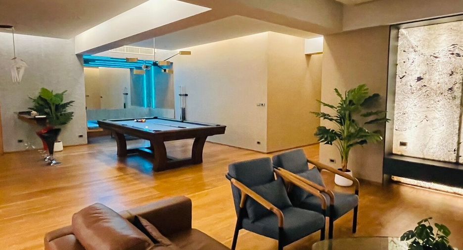 Condo en venta de 4 habitaciones en Watthana, Bangkok