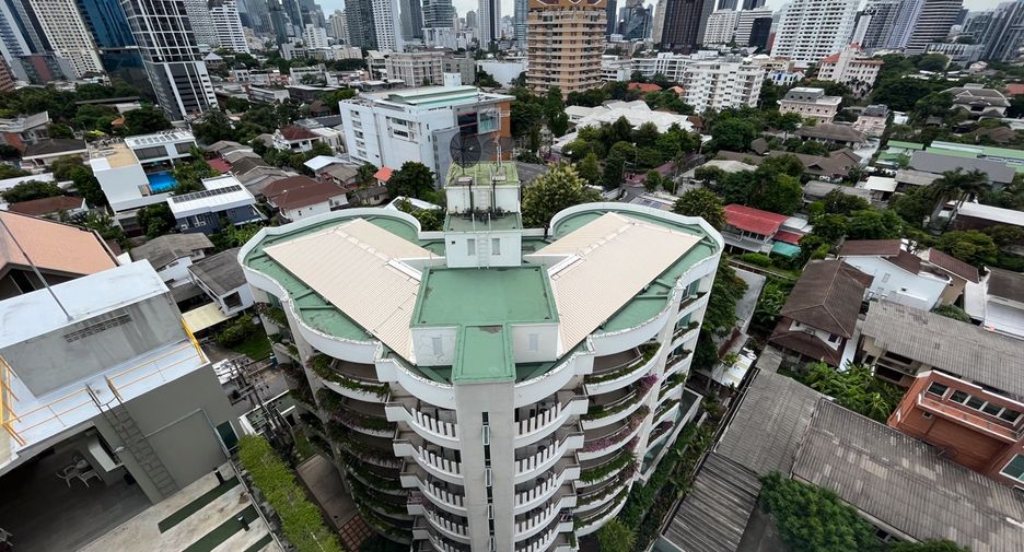 Condo en venta de 5 habitaciones en Watthana, Bangkok
