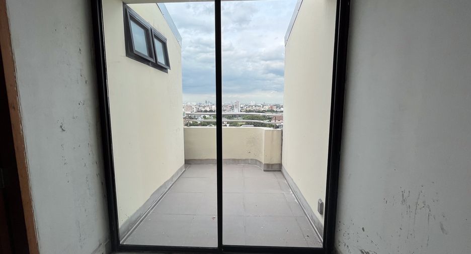 Condo en venta de 5 habitaciones en Watthana, Bangkok