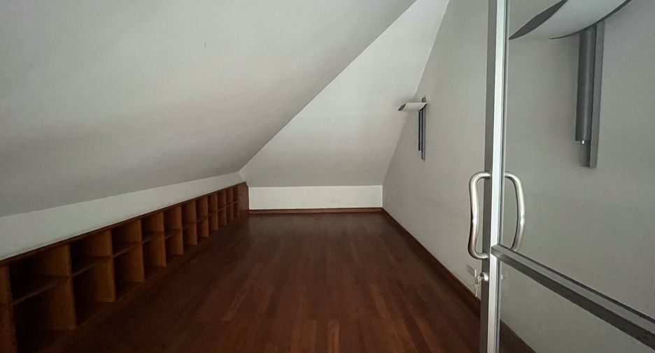 Condo en venta de 5 habitaciones en Watthana, Bangkok