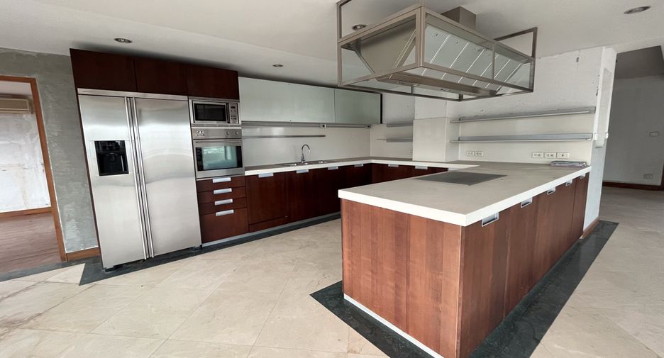 Condo en venta de 5 habitaciones en Watthana, Bangkok
