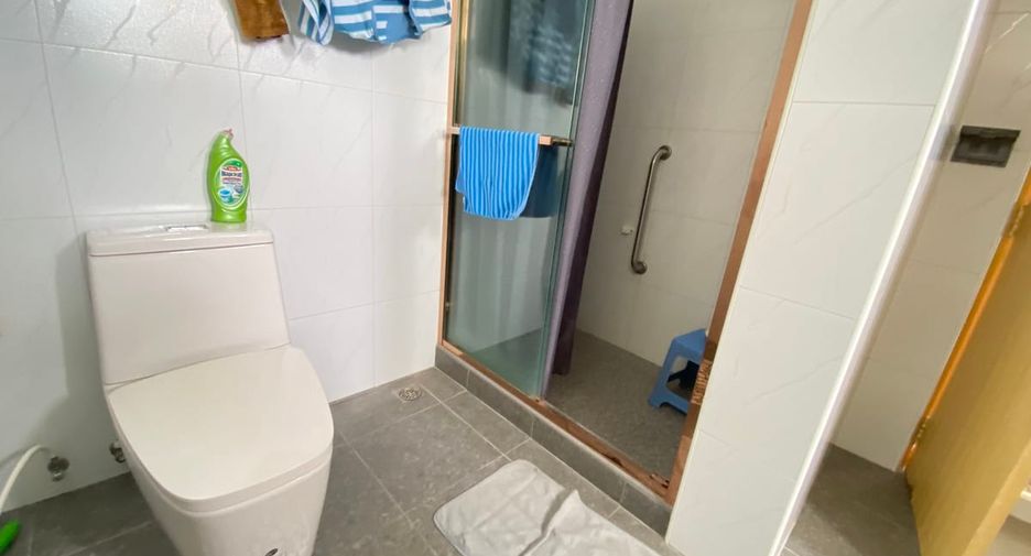 Condo en venta de 4 habitaciones en Watthana, Bangkok
