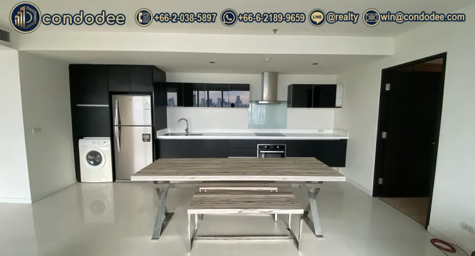 À vendre 2 chambres condo à Watthana, Bangkok