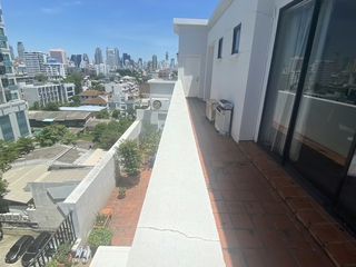 À vendre 3 chambres condo à Watthana, Bangkok