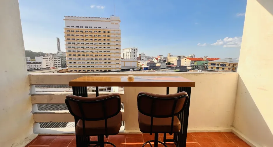 For sale 1 bed condo in South Pattaya, Pattaya