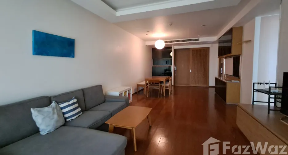 For rent 2 bedrooms condo in Yan Nawa, Bangkok