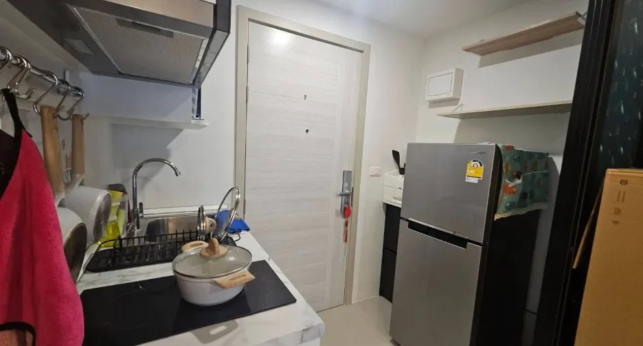 For sale and for rent 1 bed condo in Mueang Samut Prakan, Samut Prakan