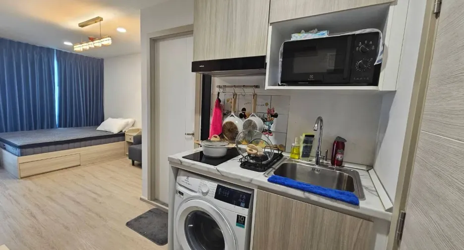 For sale and for rent 1 bed condo in Mueang Samut Prakan, Samut Prakan