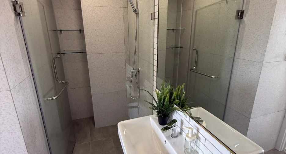 For rent 1 bed condo in Phra Khanong, Bangkok