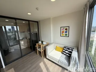 À louer 1 chambre condo à Phra Khanong, Bangkok