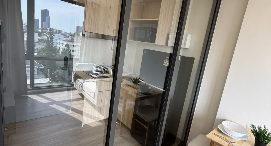 For rent 1 bed condo in Phra Khanong, Bangkok
