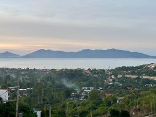 出售 土地 在 苏梅岛, 素叻