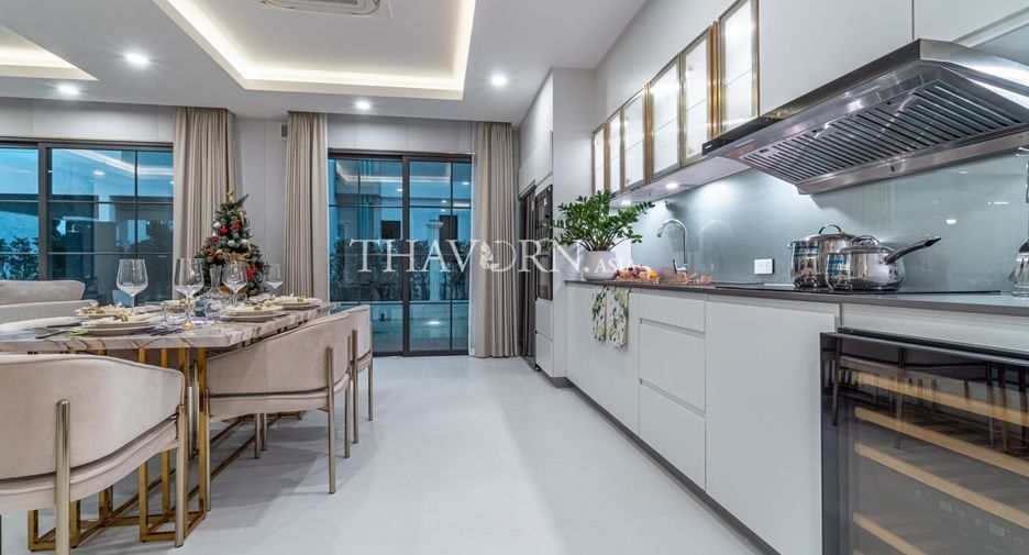Haus zum Kauf mit 5 Zimmer in East Pattaya, Pattaya