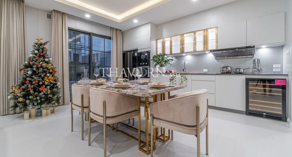 Haus zum Kauf mit 5 Zimmer in East Pattaya, Pattaya