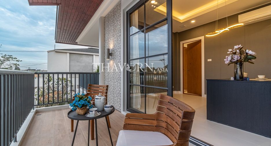 For sale 5 bedrooms house in East Pattaya, Pattaya