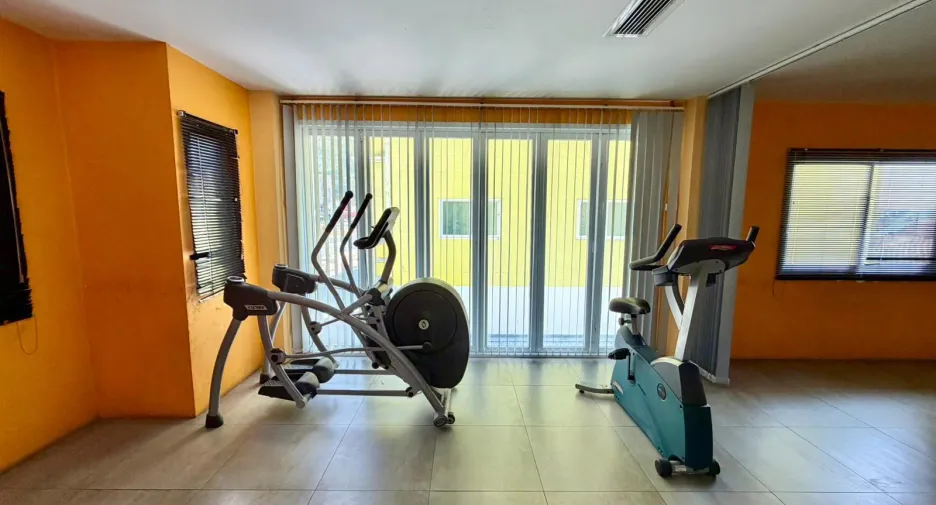 For sale 3 bedrooms retail Space in Mueang Phuket, Phuket