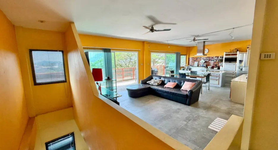 For sale 3 bedrooms retail Space in Mueang Phuket, Phuket