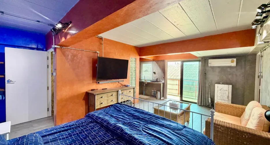 For sale 3 bedrooms retail Space in Mueang Phuket, Phuket