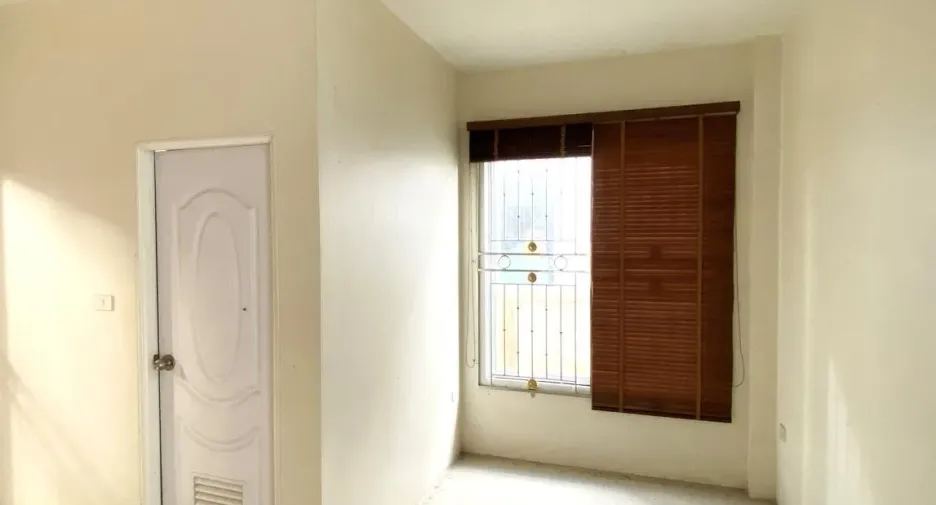 ขาย 3 ห้องนอน ทาวน์เฮ้าส์ ใน เมืองกระบี่, กระบี่