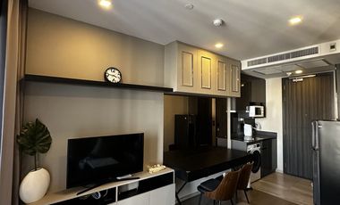 Продажа и аренда 1 кровать кондо в Кхлонг Тоеи, Бангкок