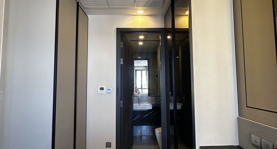 For sale and for rent 1 bed condo in Khlong Toei, Bangkok