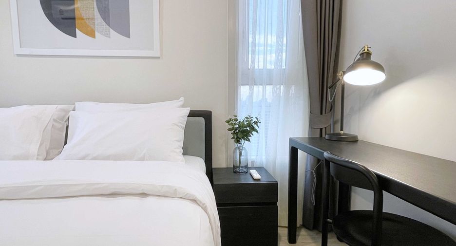 Condo en alquiler de 2 habitaciones en Huai Khwang, Bangkok