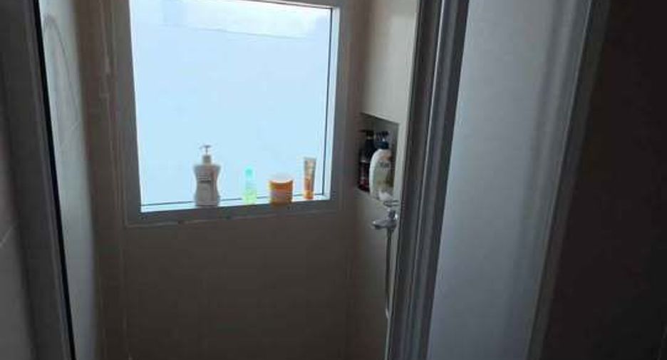 For rent 1 bed condo in Khlong San, Bangkok
