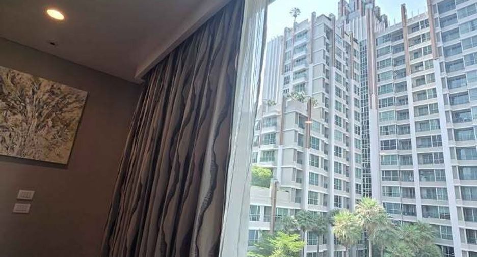 À louer 3 chambres condo à Pathum Wan, Bangkok