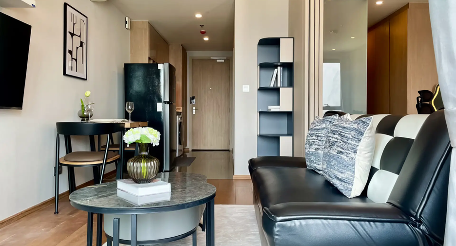 For rent 1 bed condo in Pathum Wan, Bangkok