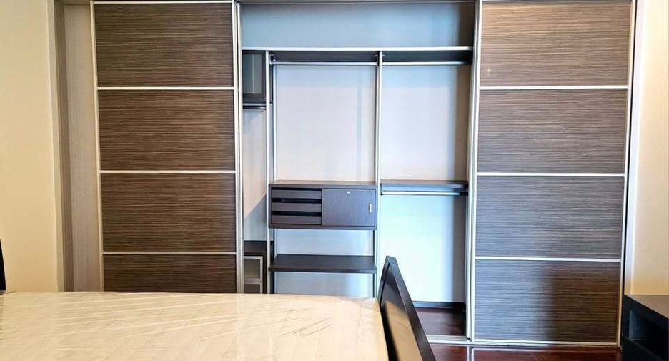 À louer 1 chambre condo à Watthana, Bangkok
