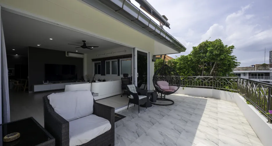 Wohnung zum Kauf mit 3 Zimmer in Pratumnak, Pattaya