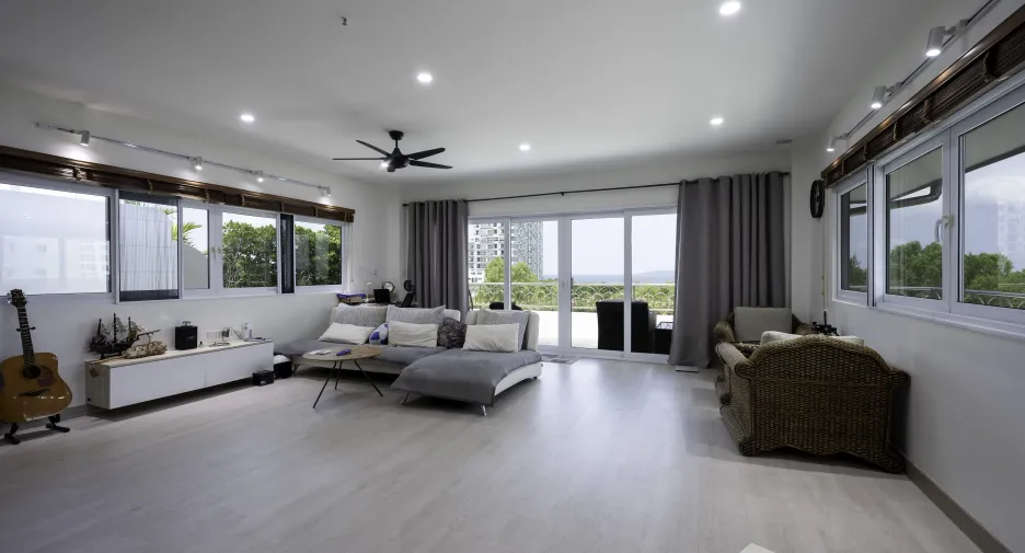 Wohnung zum Kauf mit 3 Zimmer in Pratumnak, Pattaya