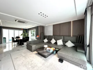 Villa zur Miete mit 5 Zimmer in Bang Lamung, Chonburi