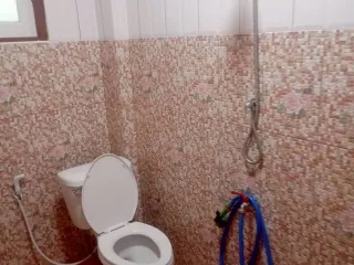 Аренда 4 спальни таунхаус в Банг Капи, Бангкок