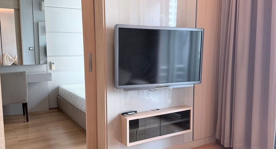 Condo en alquiler de 1 habitaciones en Sathon, Bangkok