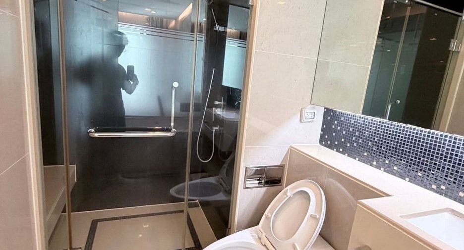 Condo en alquiler de 1 habitaciones en Sathon, Bangkok