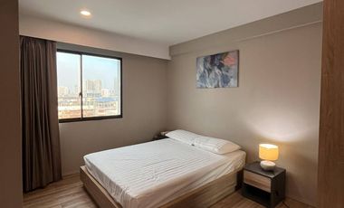 Condo en alquiler de 2 habitaciones en Sathon, Bangkok