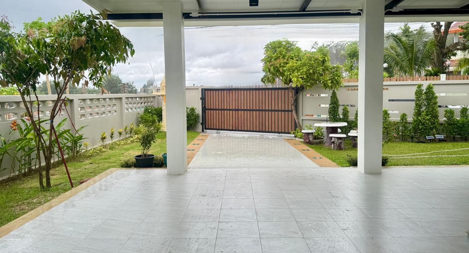 For rent 3 bedrooms house in Thalang, Phuket