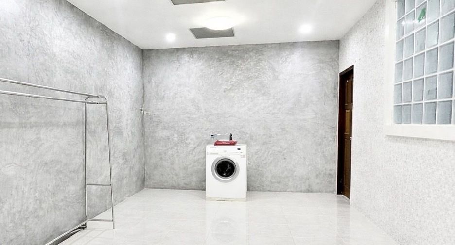 Haus zur Miete mit 2 Zimmer in Mueang Phuket, Phuket