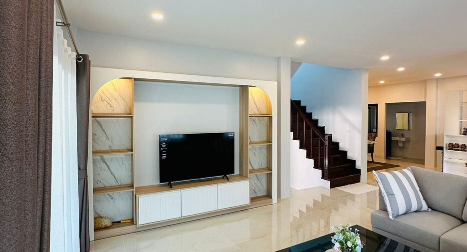 For rent 3 bedrooms house in Kathu, Phuket