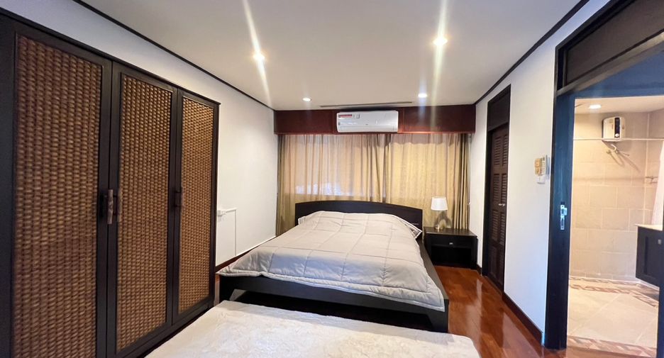 For rent 3 bedrooms house in East Pattaya, Pattaya