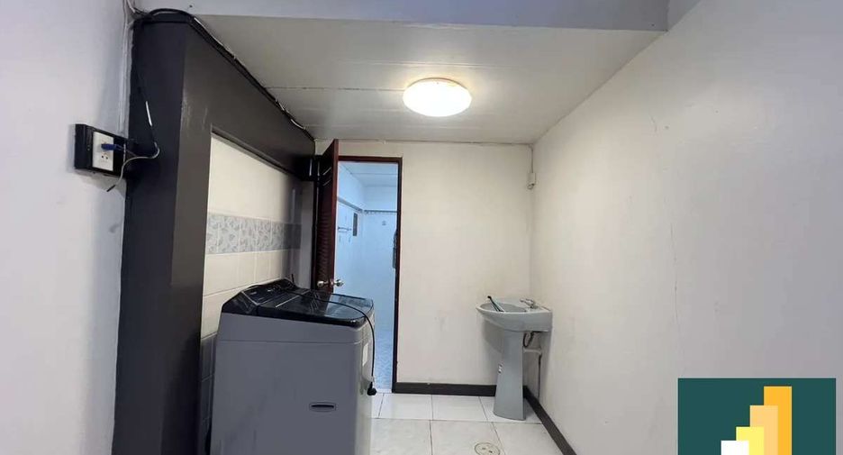 For rent 3 bedrooms house in East Pattaya, Pattaya
