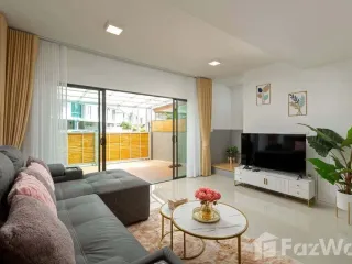 Villa en alquiler de 3 habitaciones en Kathu, Phuket