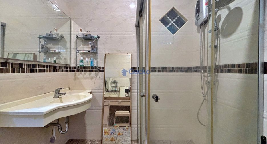 For sale 3 ベッドルーム house in South Pattaya, Pattaya
