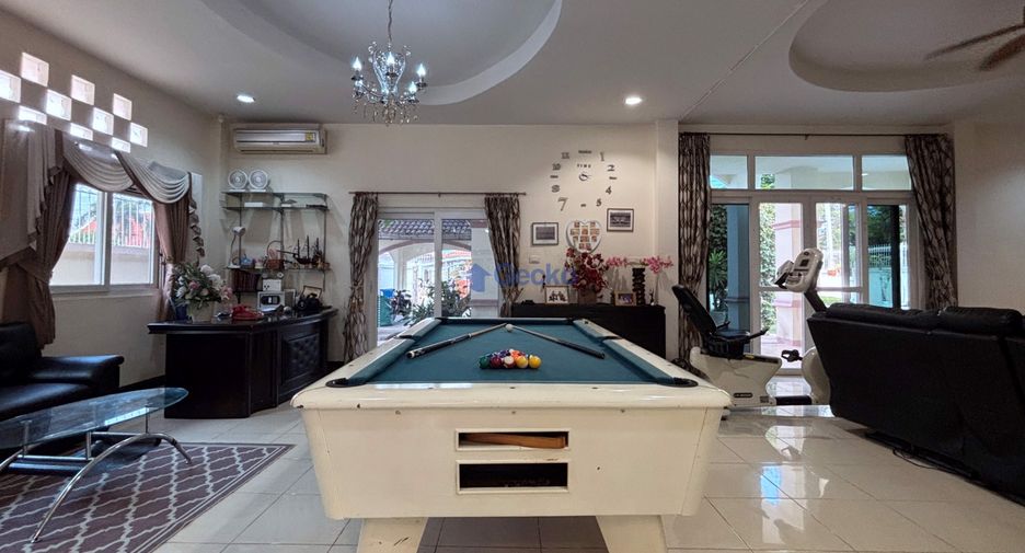 For sale 3 ベッドルーム house in South Pattaya, Pattaya